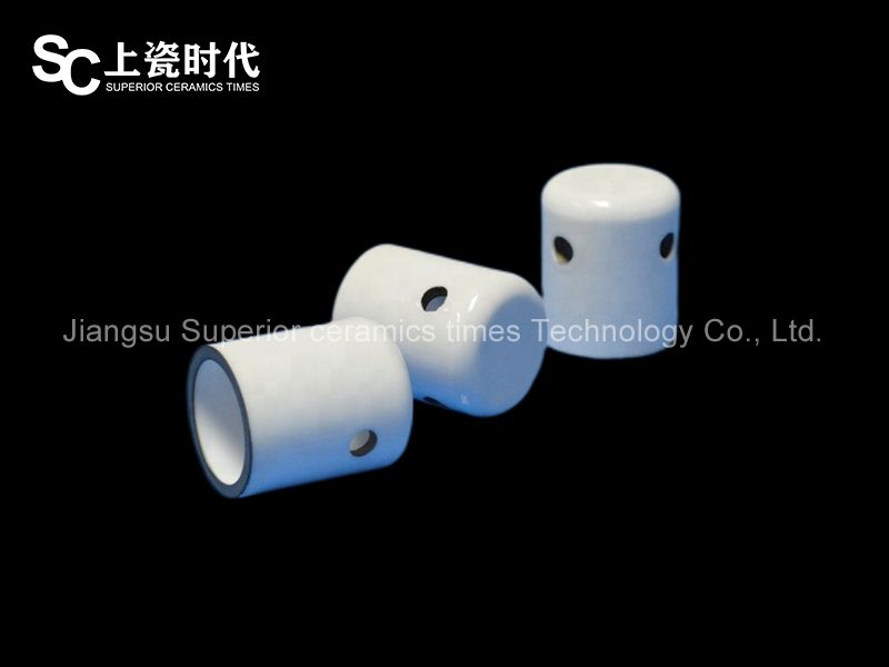 Ceramic metallized pipe